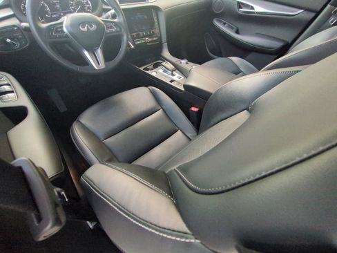 Used 2023 INFINITI QX50 Luxe FWD image 18