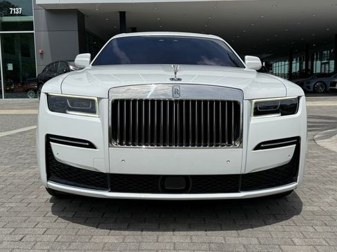 Used 2022 Rolls-Royce Ghost image 8