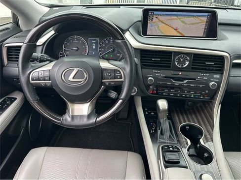 Used 2019 Lexus RX 350L 350L image 18