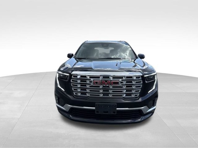 Used 2024 GMC Acadia Denali AWD/4WD image 3