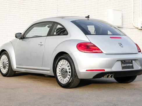 Used 2015 Volkswagen Beetle 1.8T image 10