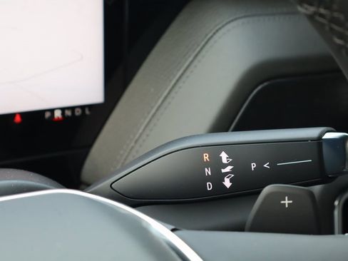 New 2026 GMC Yukon XL Denali w/ Sun & Power Step Package image 18