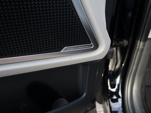 New 2025 Kia Telluride S image 24