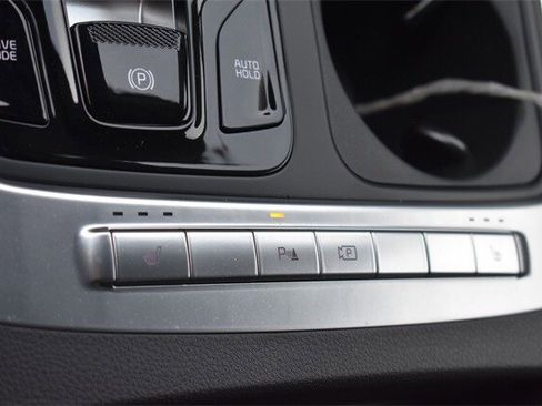 New 2026 Kia Carnival EX image 26