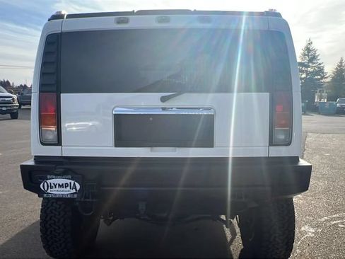 Used 2004 HUMMER H2 w/ Preferred Equipment Group AWD/4WD image 9