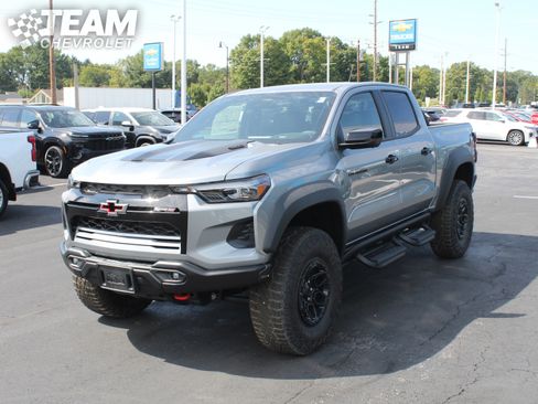New 2026 Chevrolet Colorado ZR2 w/ ZR2 Bison Edition image 8
