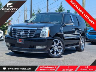 Used 2011 Cadillac Escalade Luxury image 1