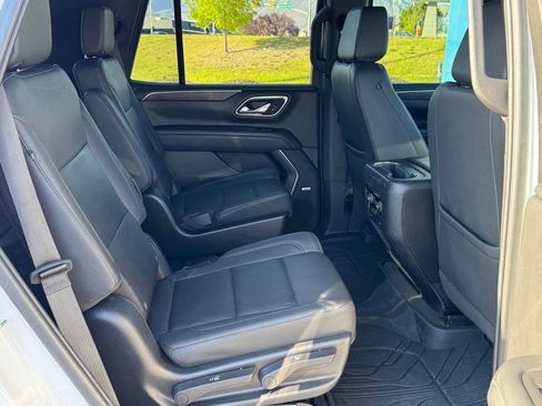 Used 2023 Chevrolet Tahoe LT w/ LT Signature Package AWD/4WD image 27