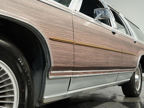 Used 1987 Mercury Grand Marquis Colony Park GS image 18