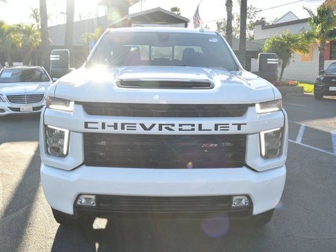 Used 2023 Chevrolet Silverado 2500 LTZ w/ LTZ Plus Package AWD/4WD image 2