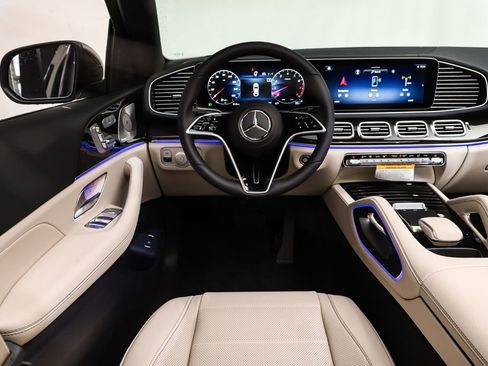 New 2026 Mercedes-Benz GLE 450 4MATIC Coupe image 13