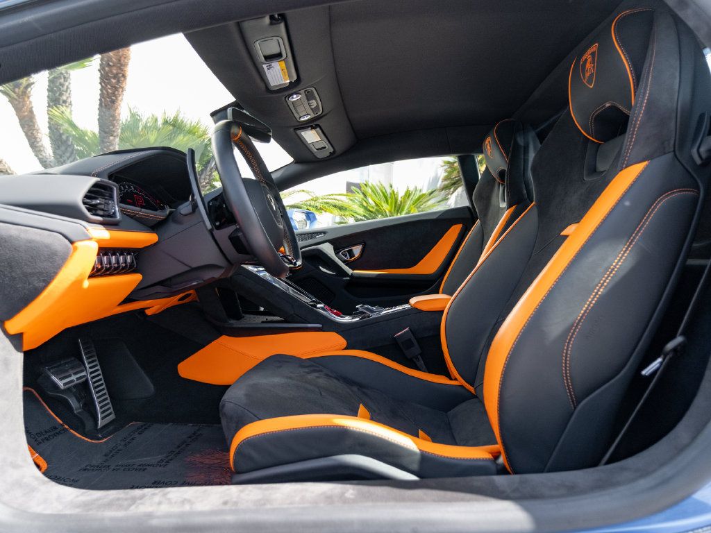 Used 2023 Lamborghini Huracan Tecnica RWD image 6
