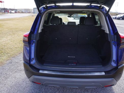 Used 2023 Nissan Rogue SV w/ SV Premium Package image 21