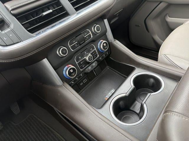 Used 2023 GMC Yukon SLT w/ SLT Luxury Package RWD image 37