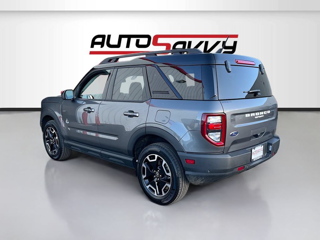 Used 2024 Ford Bronco Sport Outer Banks w/ Tech Package AWD/4WD image 5