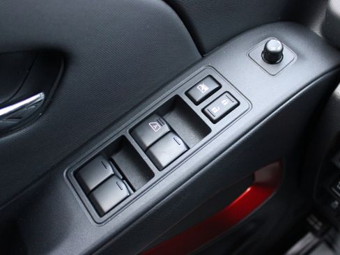 Certified 2024 Nissan Frontier PRO-4X w/ Technology Package image 29