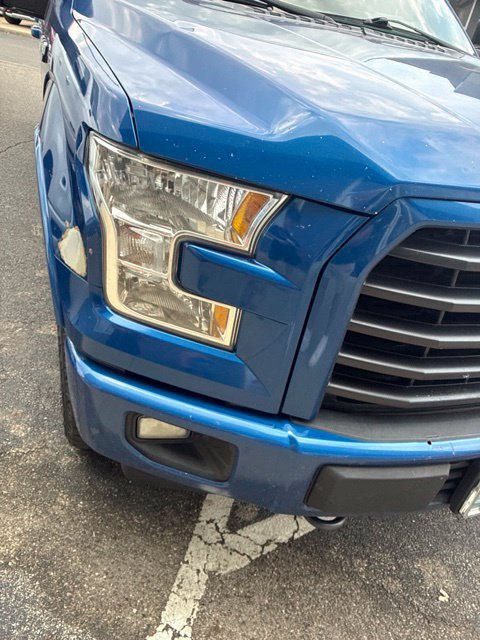 Used 2017 Ford F150 XLT w/ Equipment Group 302A Luxury AWD/4WD image 5