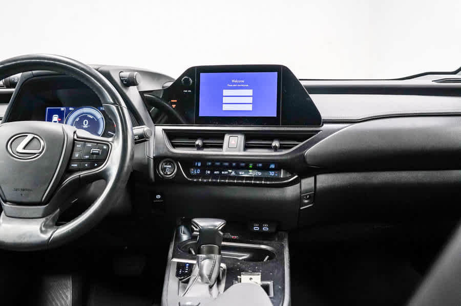 Used 2024 Lexus UX 250h FWD image 13