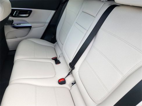 Certified 2025 Mercedes-Benz GLC 300 4MATIC image 12