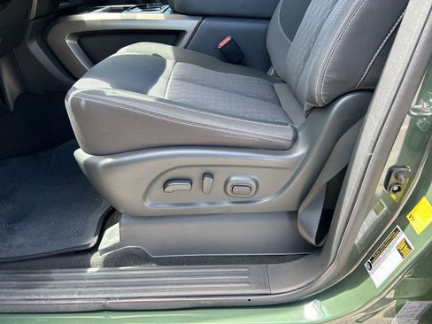 Certified 2024 Nissan Titan SV w/ SV Bronze Edition Package image 18