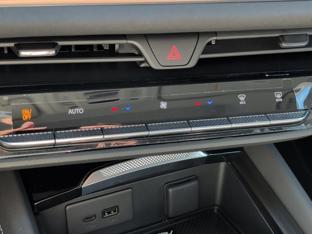 New 2026 Buick Envision Sport Touring AWD/4WD image 28
