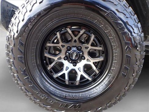 Used 2021 Jeep Gladiator Mojave w/ Cold Weather Group image 7