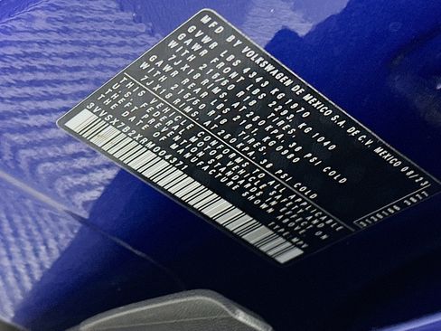 Used 2024 Volkswagen Taos SE FWD image 12