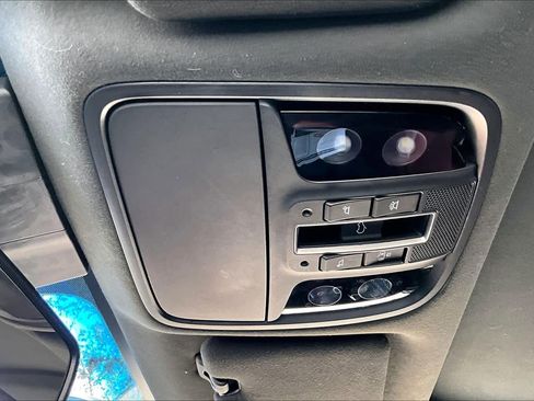 Used 2016 Kia Sorento SX w/ SXL Technology Package image 32