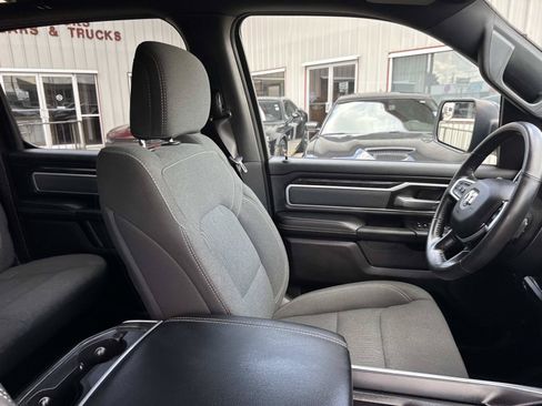 Used 2023 RAM 1500 Big Horn AWD/4WD image 11
