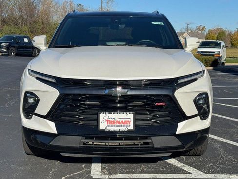 Used 2024 Chevrolet Blazer RS w/ Driver Confidence II Package image 9