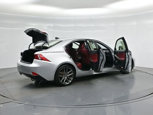 Used 2015 Lexus IS 250 image 4