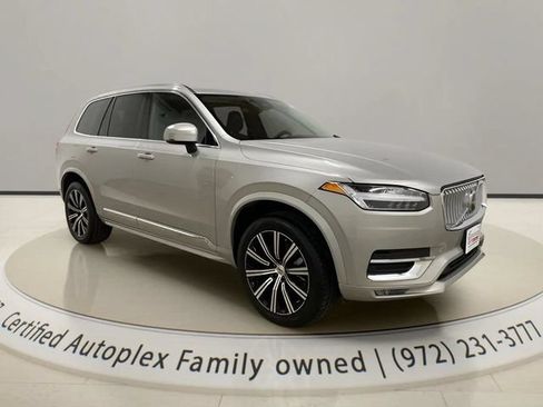 Used 2025 Volvo XC90 B5 Core AWD/4WD image 7