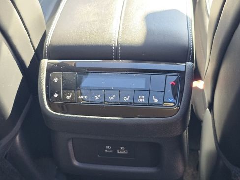 Used 2025 INFINITI QX60 Luxe w/ Vision Package image 24
