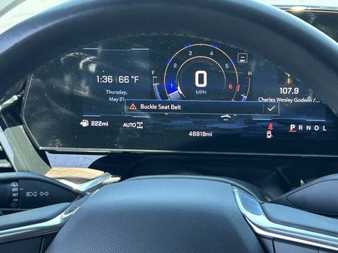 Used 2025 Chevrolet Tahoe Z71 AWD/4WD image 26