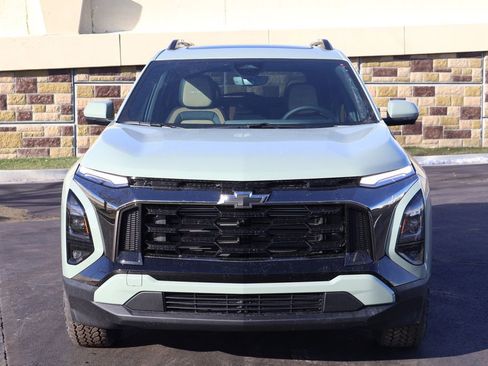 New 2026 Chevrolet Equinox ACTIV w/ Convenience Package III image 2