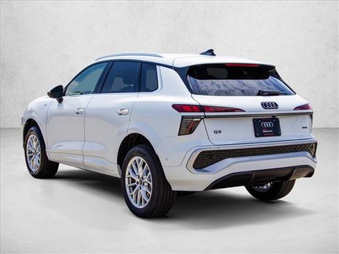 New 2026 Audi Q3 quattro 2.0T AWD/4WD image 7