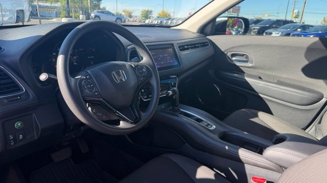 Used 2022 Honda HR-V EX image 14