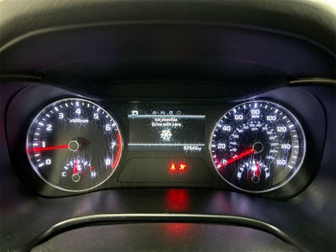 Used 2023 Kia Forte LXS image 12