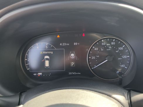 Used 2024 Nissan Kicks SV FWD image 15
