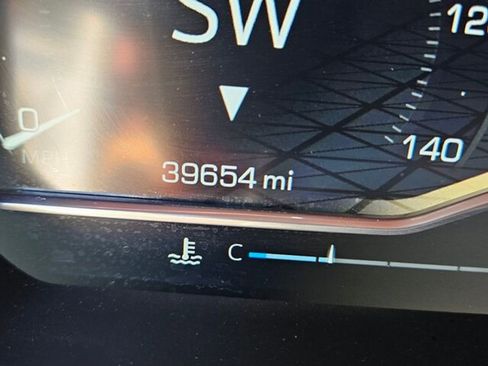 Used 2023 GMC Sierra 1500 AT4 w/ AT4 Premium Package image 29