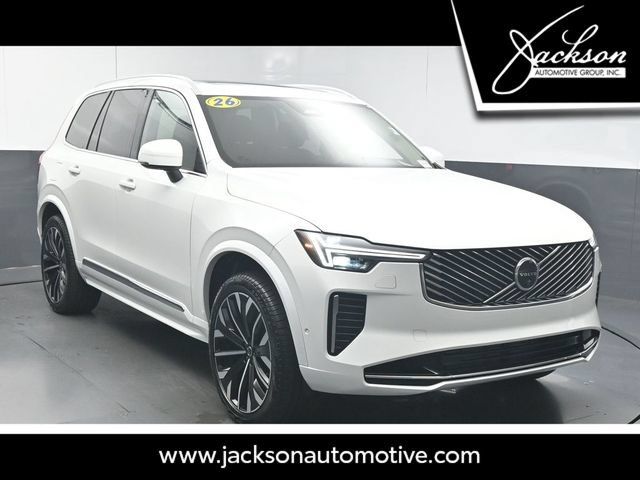 Used 2026 Volvo XC90 T8 Plus w/ Protection Package Premier AWD/4WD image 1