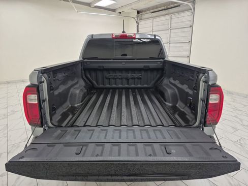 Used 2024 GMC Canyon AT4X image 27