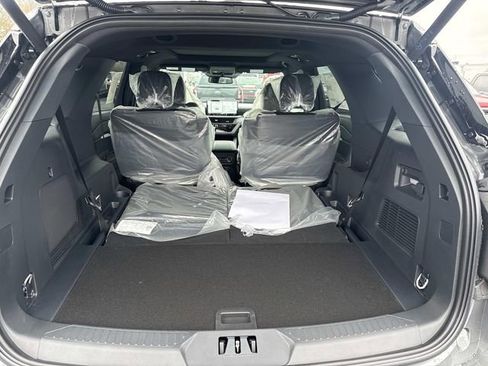 New 2026 Ford Explorer Tremor image 4