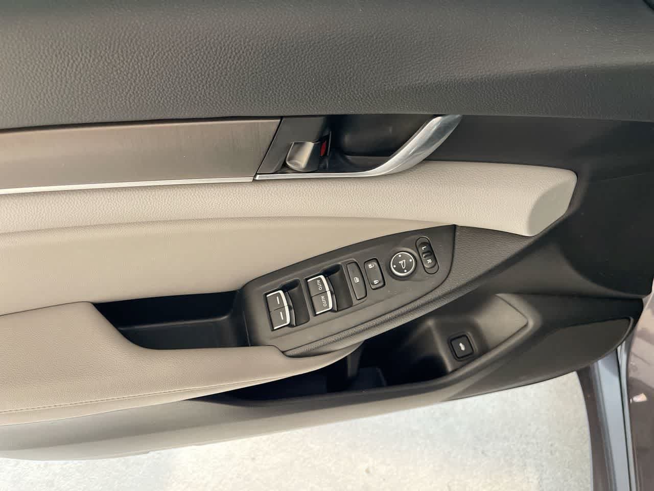 Used 2019 Honda Accord LX image 13
