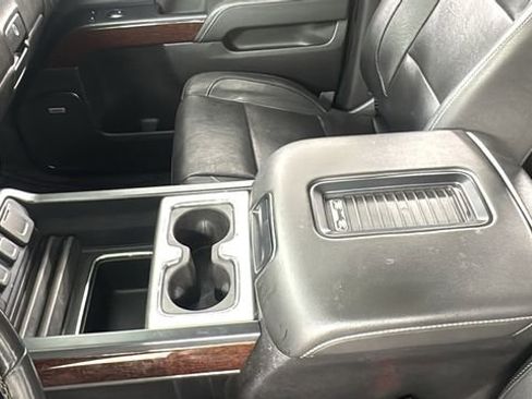 Used 2018 GMC Sierra 1500 SLT image 34