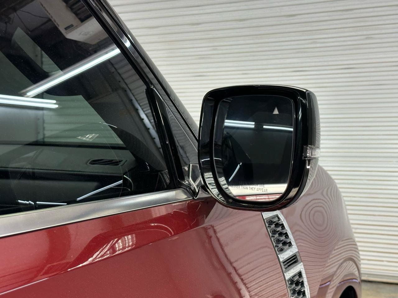 Used 2025 Nissan Armada Platinum w/ Convenience Package RWD image 12