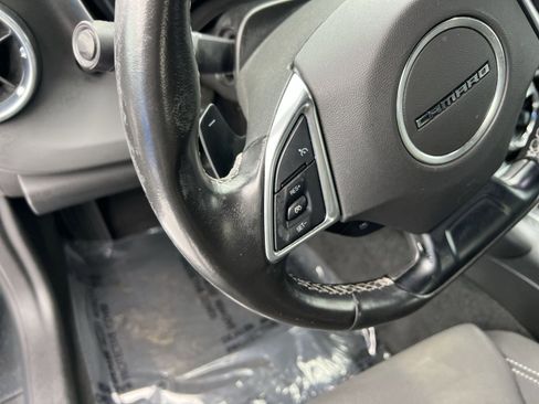 Used 2018 Chevrolet Camaro LT image 30