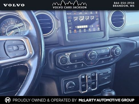 Used 2021 Jeep Wrangler Unlimited Sahara image 10