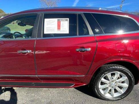 Used 2017 Buick Enclave Premium w/ Enclave Sport Touring Edition image 4