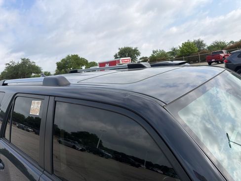 Used 2024 Toyota 4Runner SR5 Premium w/ Moonroof Package AWD/4WD image 5